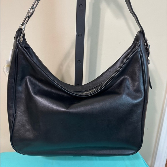 Marc Jacobs Black Hobo Bag - Picture 2 of 8